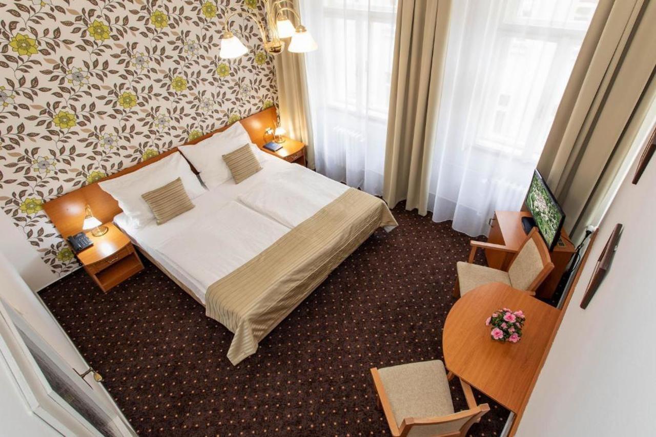 Novomestsky Hotel Prague Ngoại thất bức ảnh